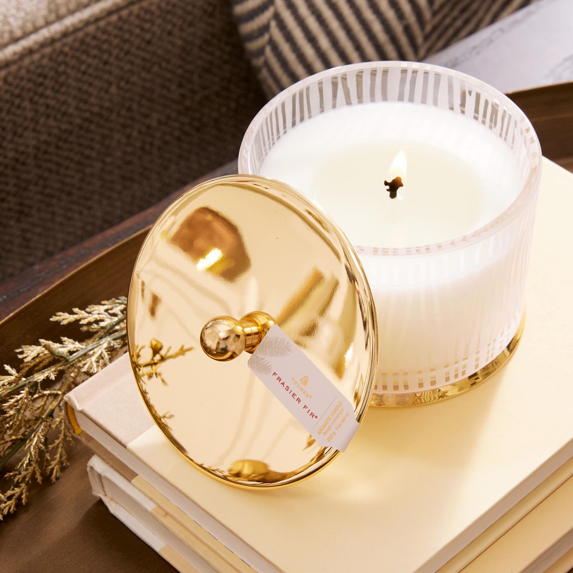 Thymes Frasier Fir détail mèche et cire pour bonne combustion