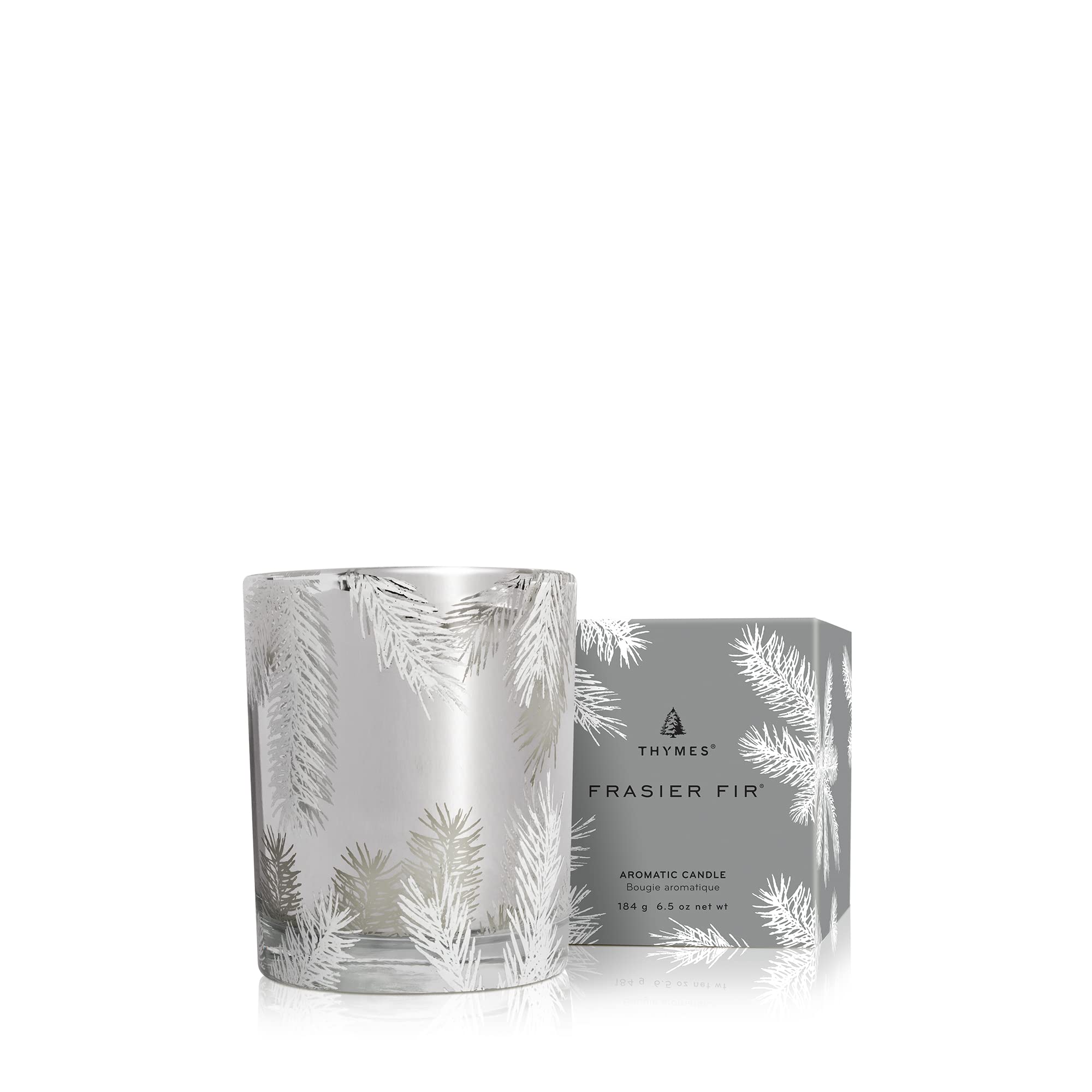 Thymes bougie Frasier Fir devant argent mettant en valeur design festif