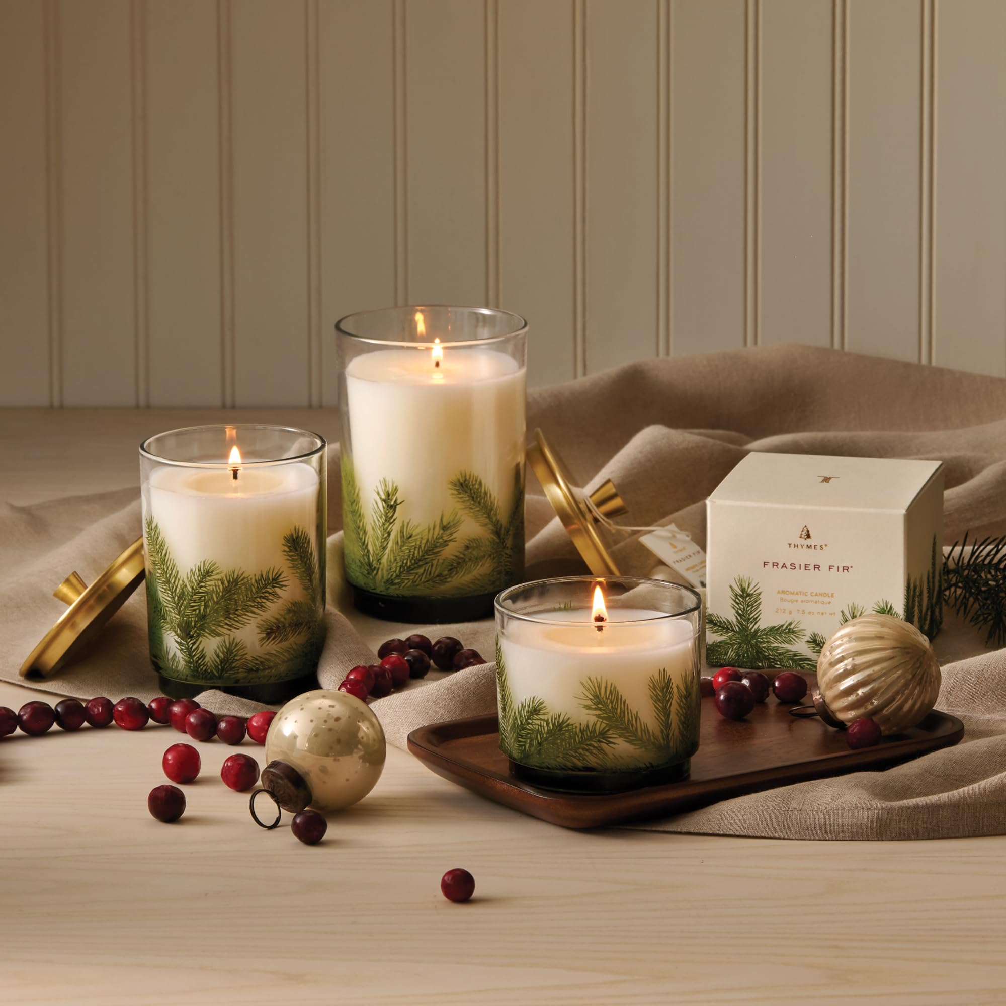 Thymes Frasier Fir comparaison taille 7,5 oz, pratique pour petits espaces