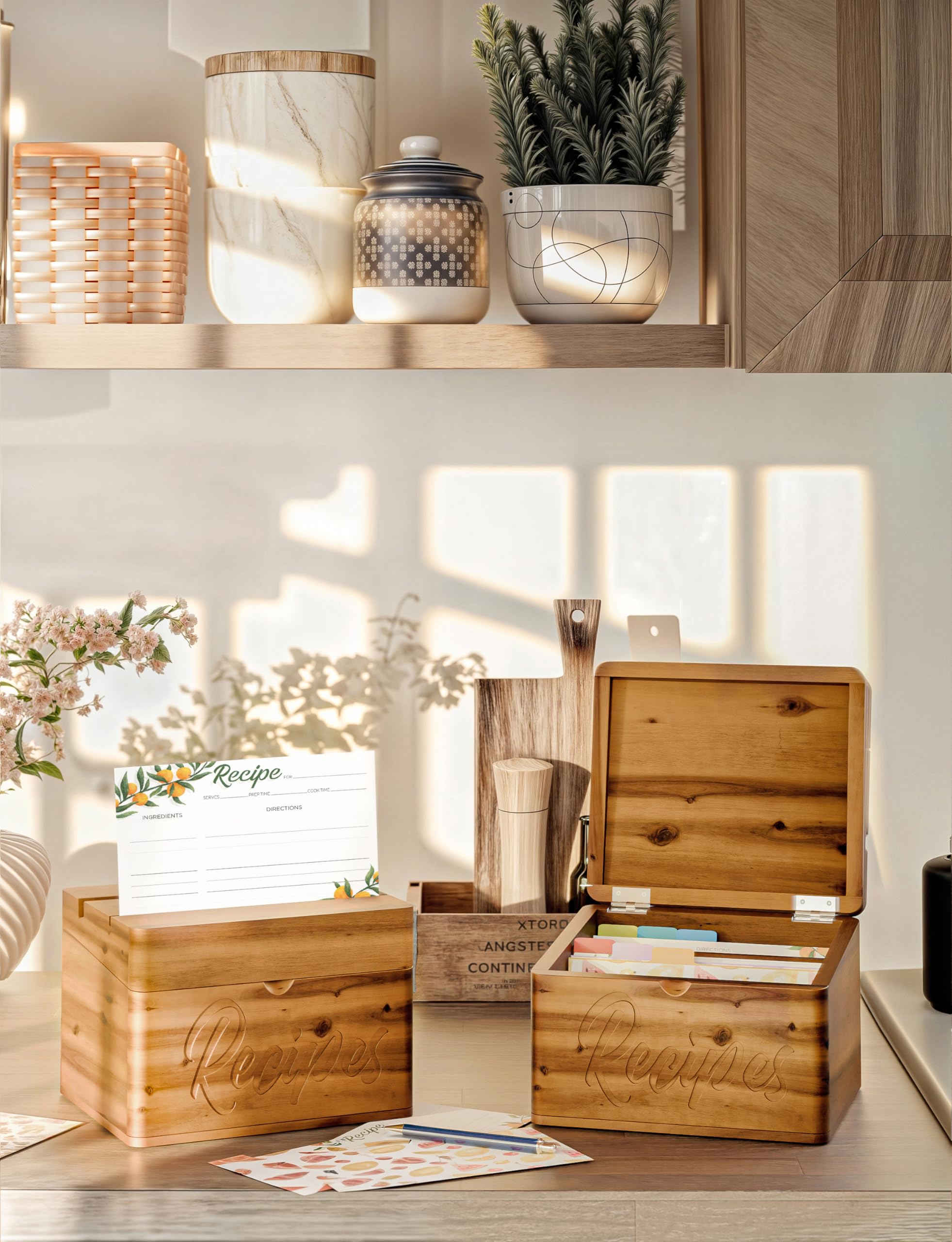 Tidita boîte posée sur un plan de travail décoré, ajoute charme et utilité