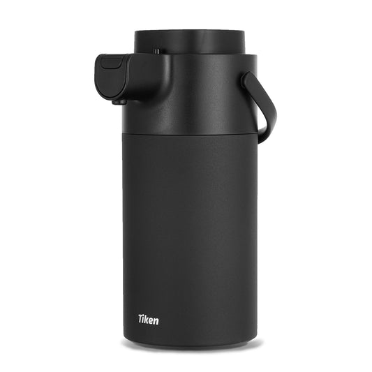 Tiken carafe face avant montrant la silhouette inox et la poignée, idéale pour service propre