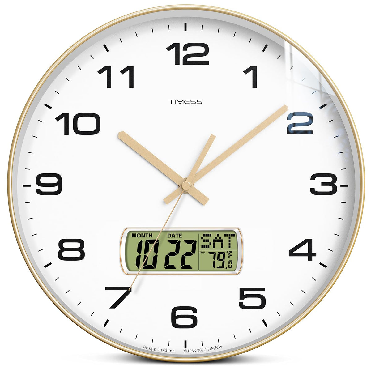 TIMESS horloge murale face complète montrant heure lisible et design doré