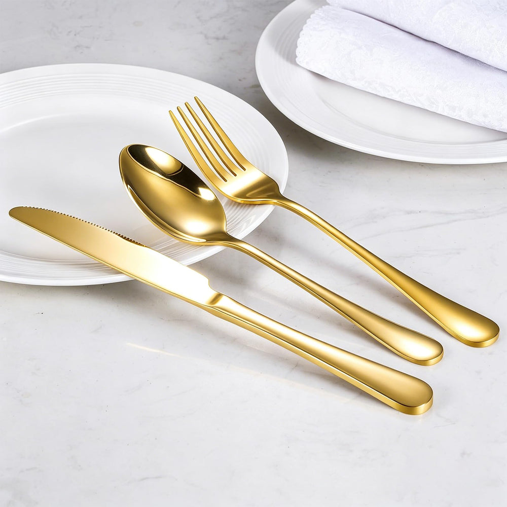 TININA fourchette zoom sur les dents solides offrant une bonne tenue des aliments