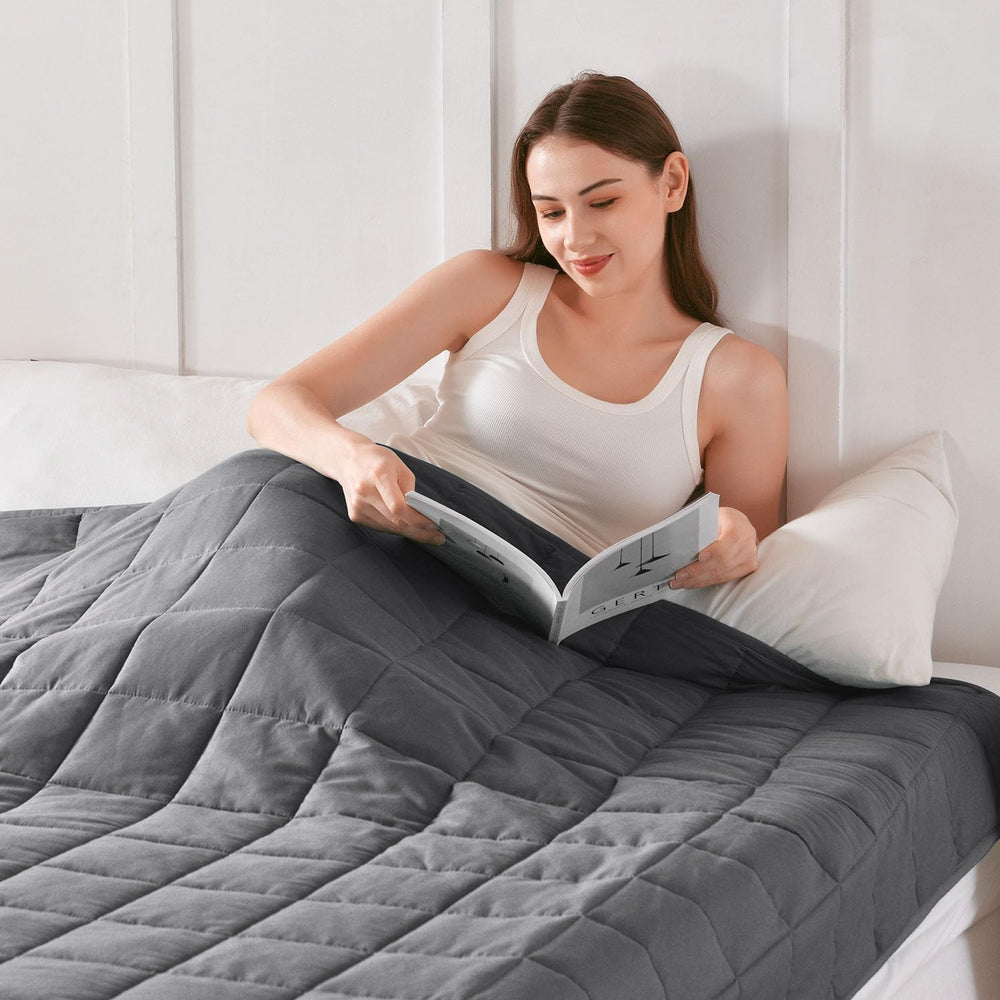 Topblan scène de détente au salon montrant bien-être et usage polyvalent