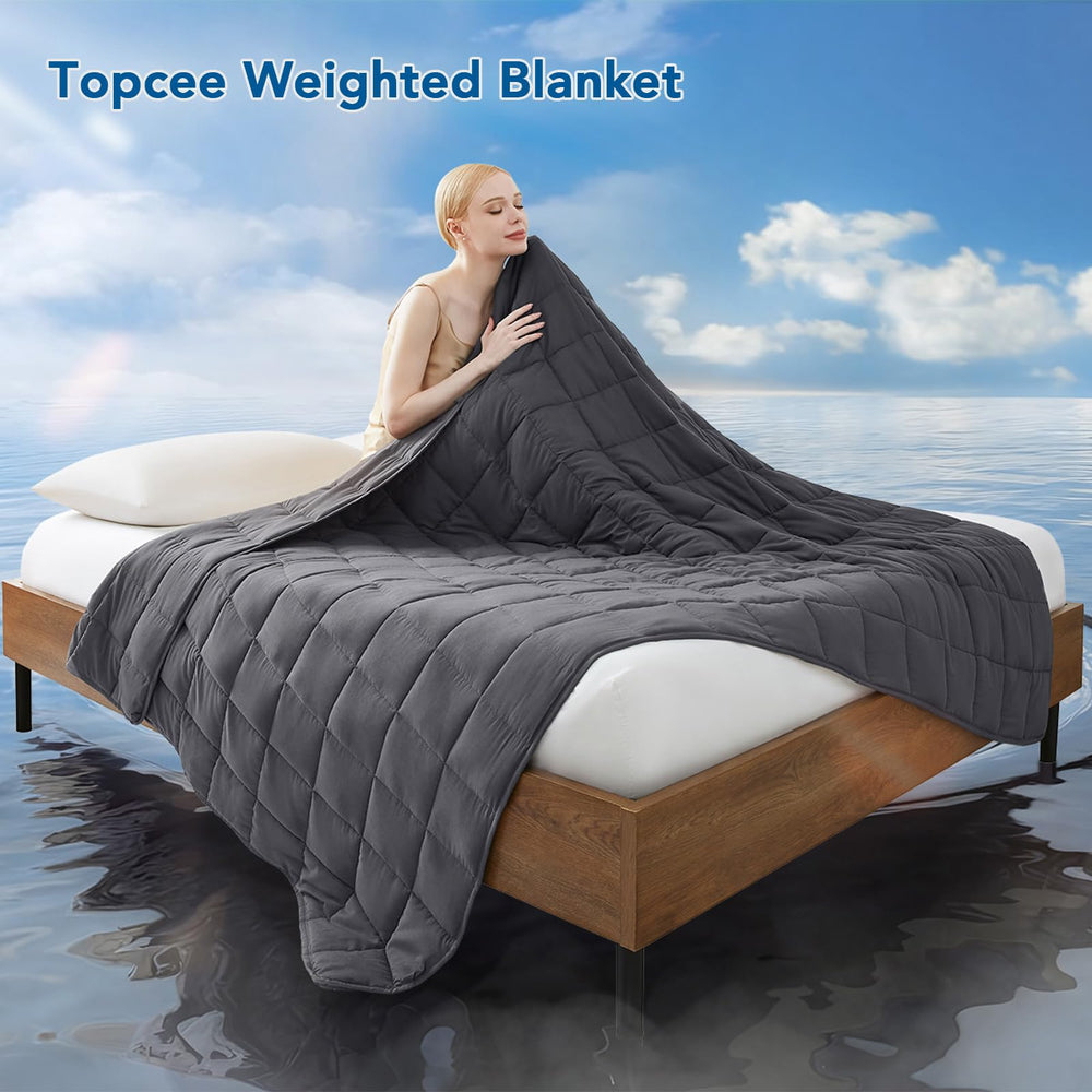 Gros plan microfibre Topcee révélant texture respirante pour sensation fraîche
