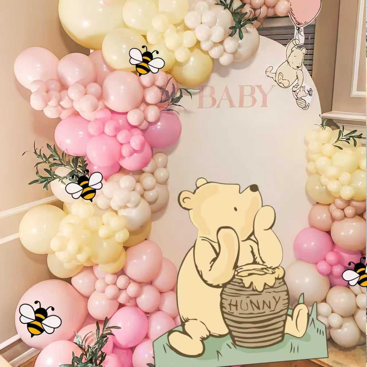 TopJianyu découpe Winnie frontale montre point focal et impact visuel