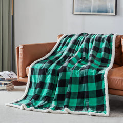 Touchat gros plan sherpa moelleux offrant chaleur et douceur tactile