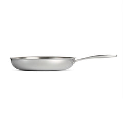 Tramontina profil tri-ply montrant construction aluminium pour chaleur uniforme