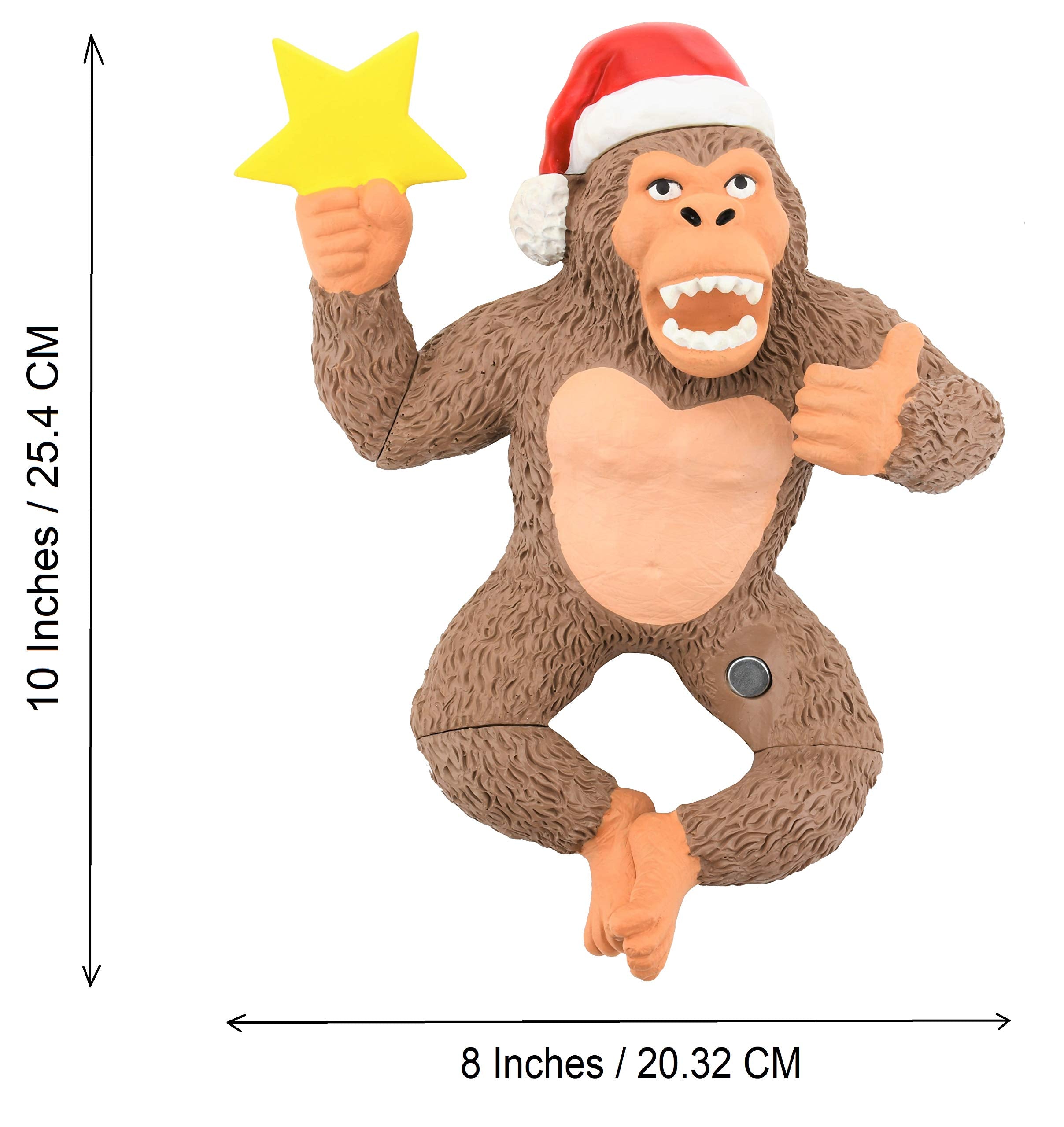Tree Buddees topper installé sur un sapin, ajoutant humour et point focal