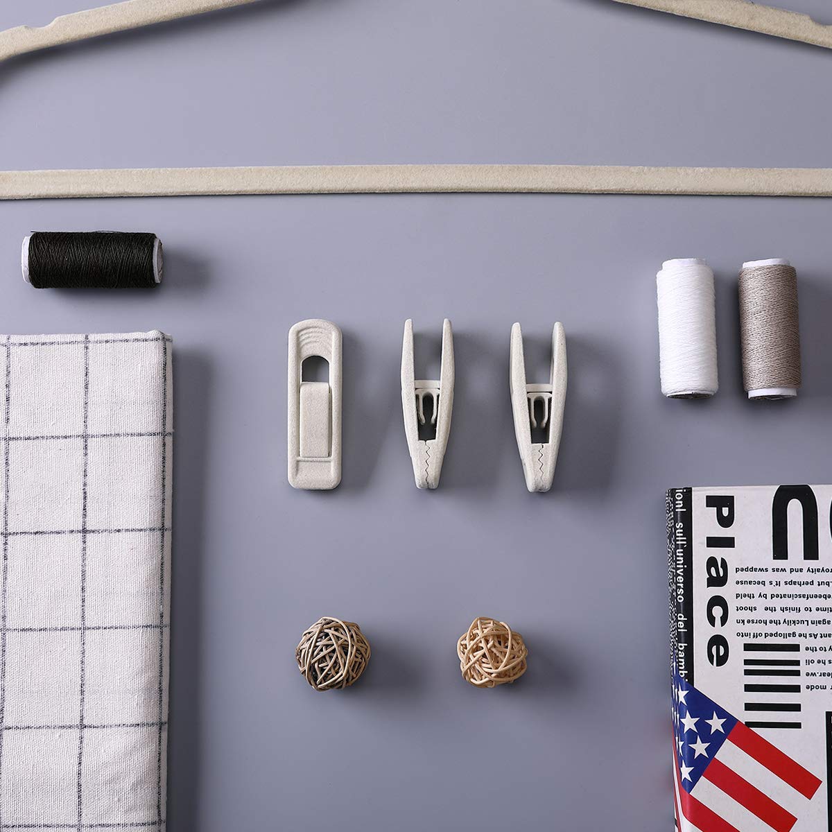 Trgowaul placard organisé avec pinces beige esthétique uniforme