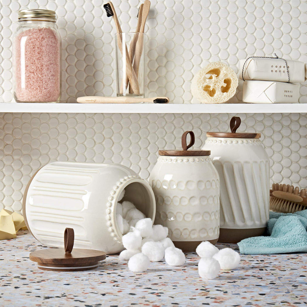 TTU Ziggy gros plan motif embossé sur grès, texture protectrice et élégante