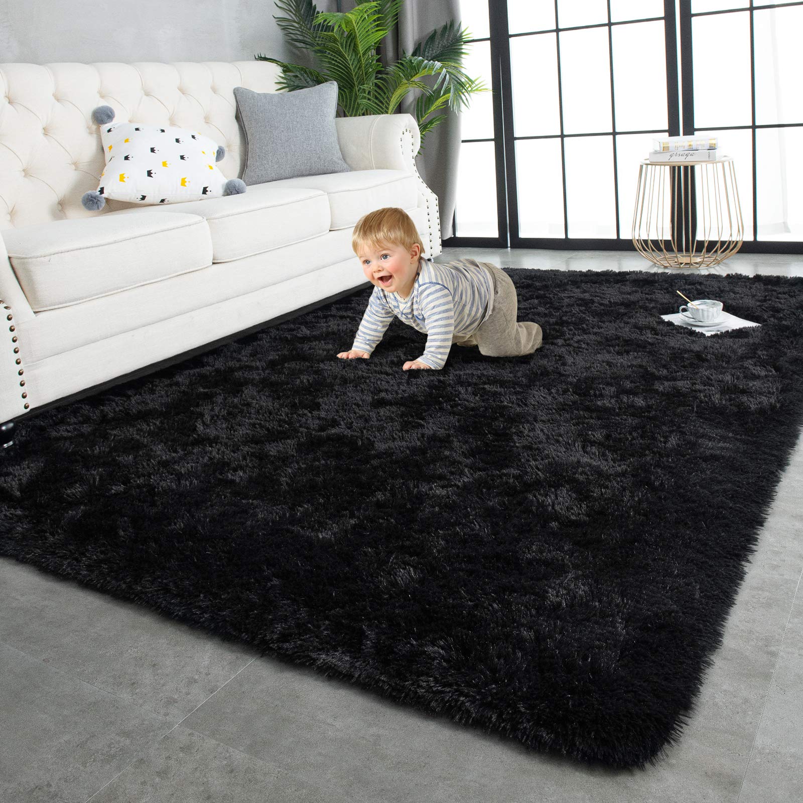 TWINNIS tapis devanture noir montrant élégance et confort