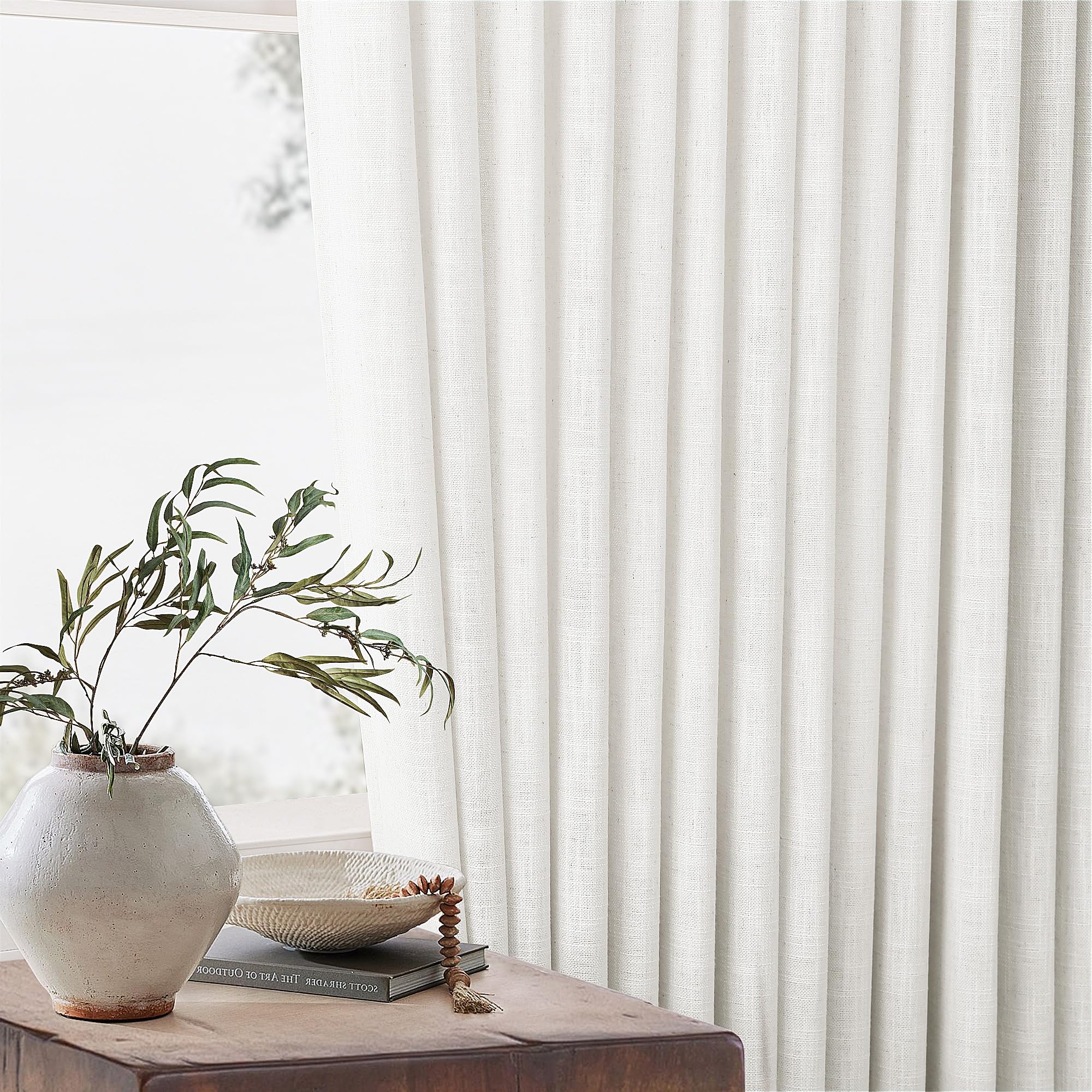 TWODRAPES comparaison taille montrant échelle et couverture fenêtre