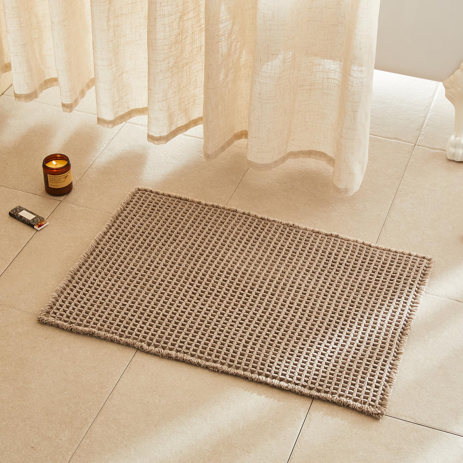 TYUU tapis de bain face avant beige, confort immédiat
