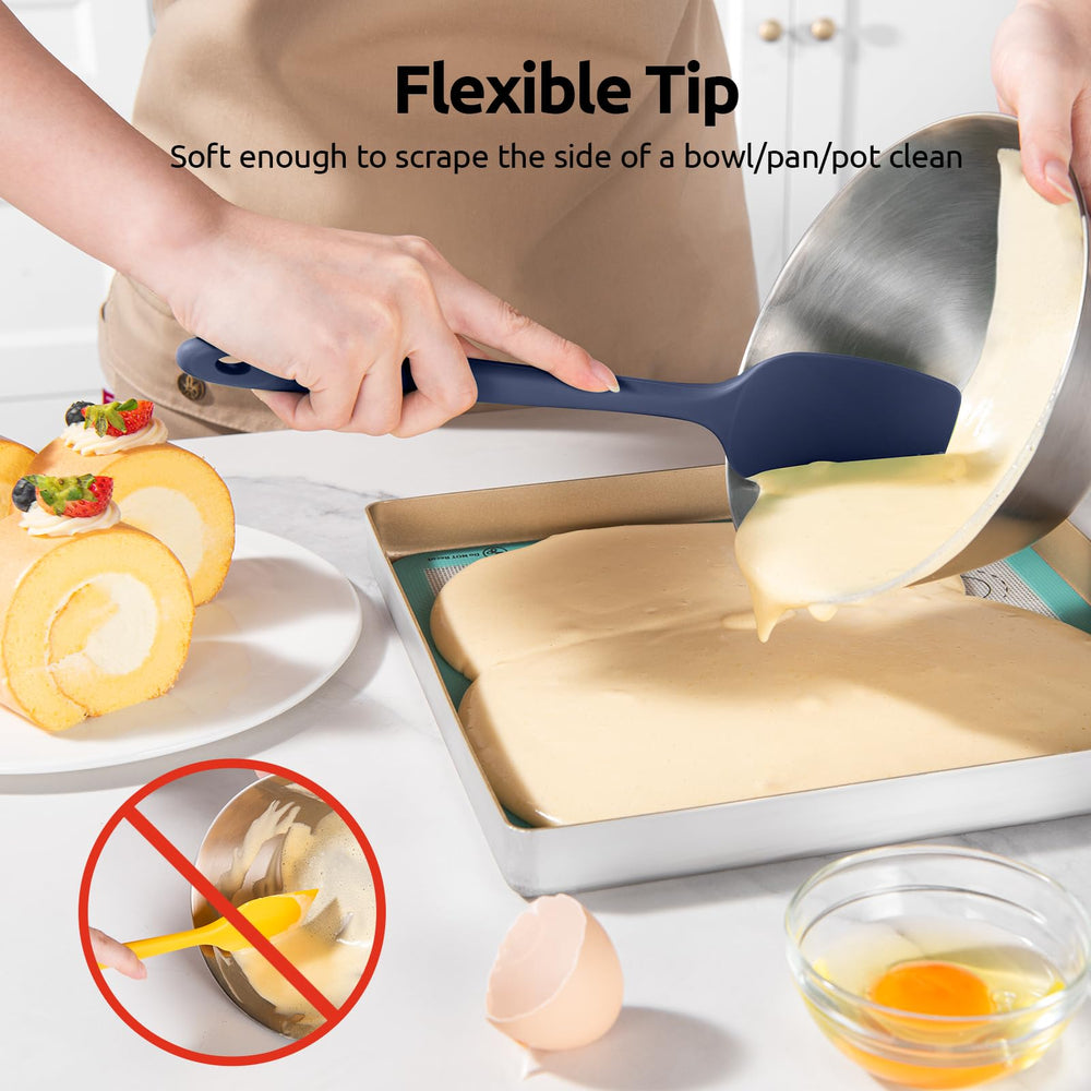 U-Taste spatule en action raclant un bol pour récupérer toute la pâte