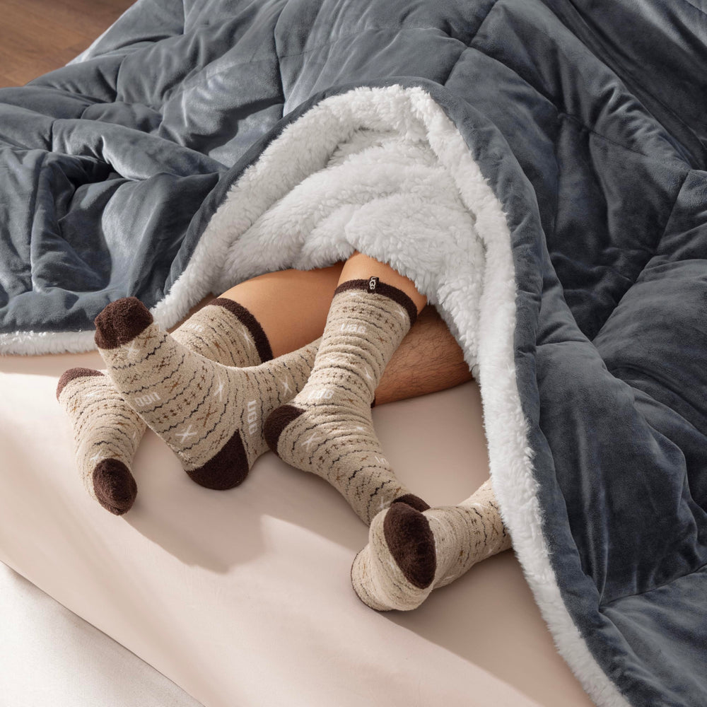 UGG parure dans chambre aménagée, crée ambiance moderne et élégante