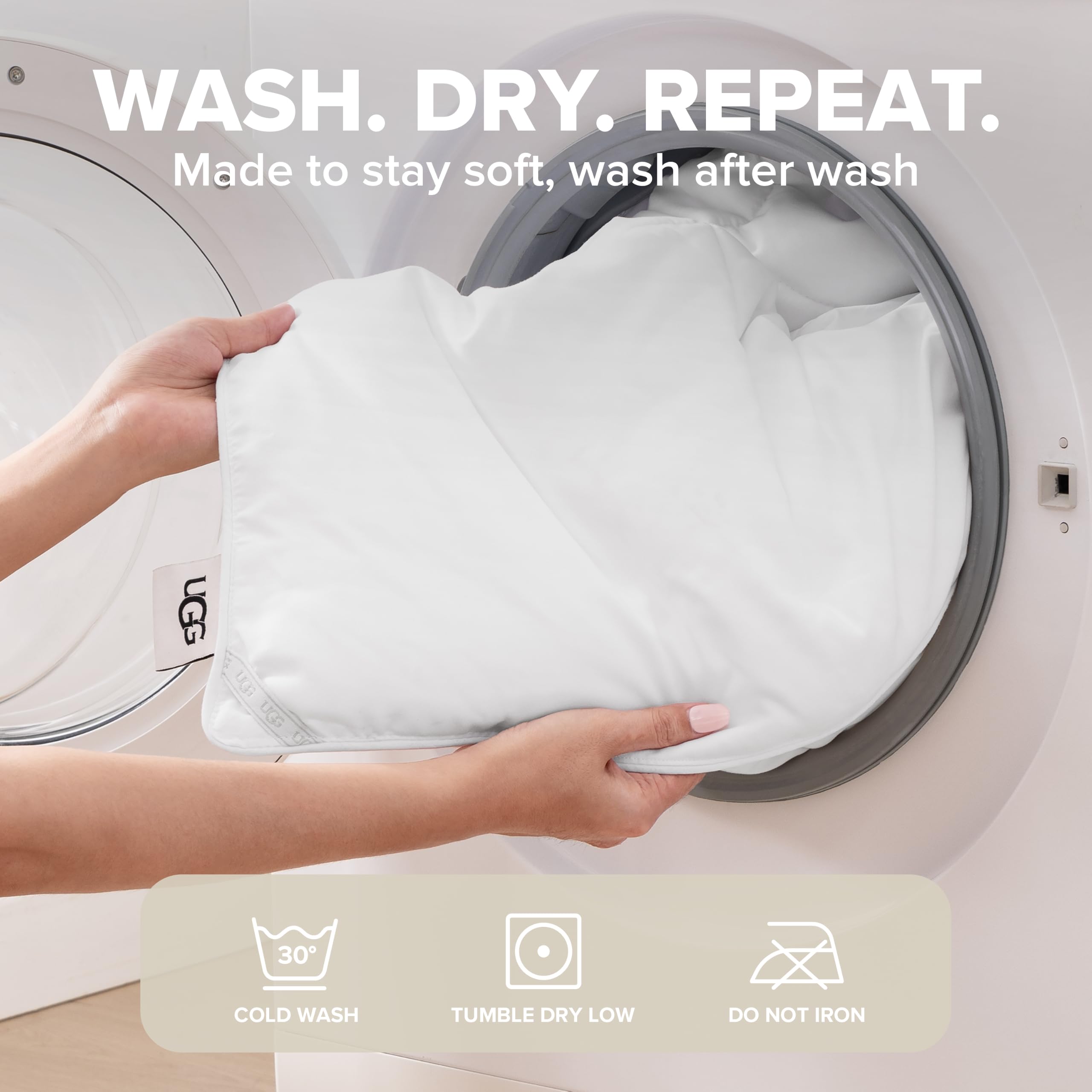 UGG couette dans une machine à laver pour démontrer entretien facile