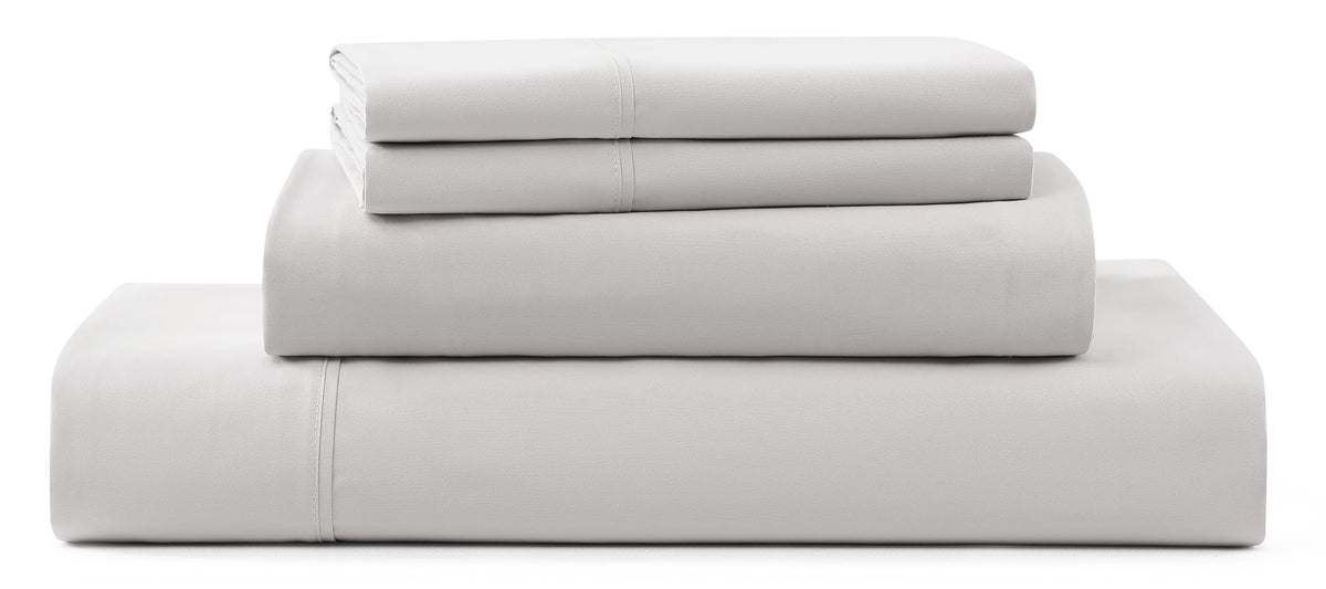 UGG draps Hedi ensemble face montrant finition soyeuse et style élégant