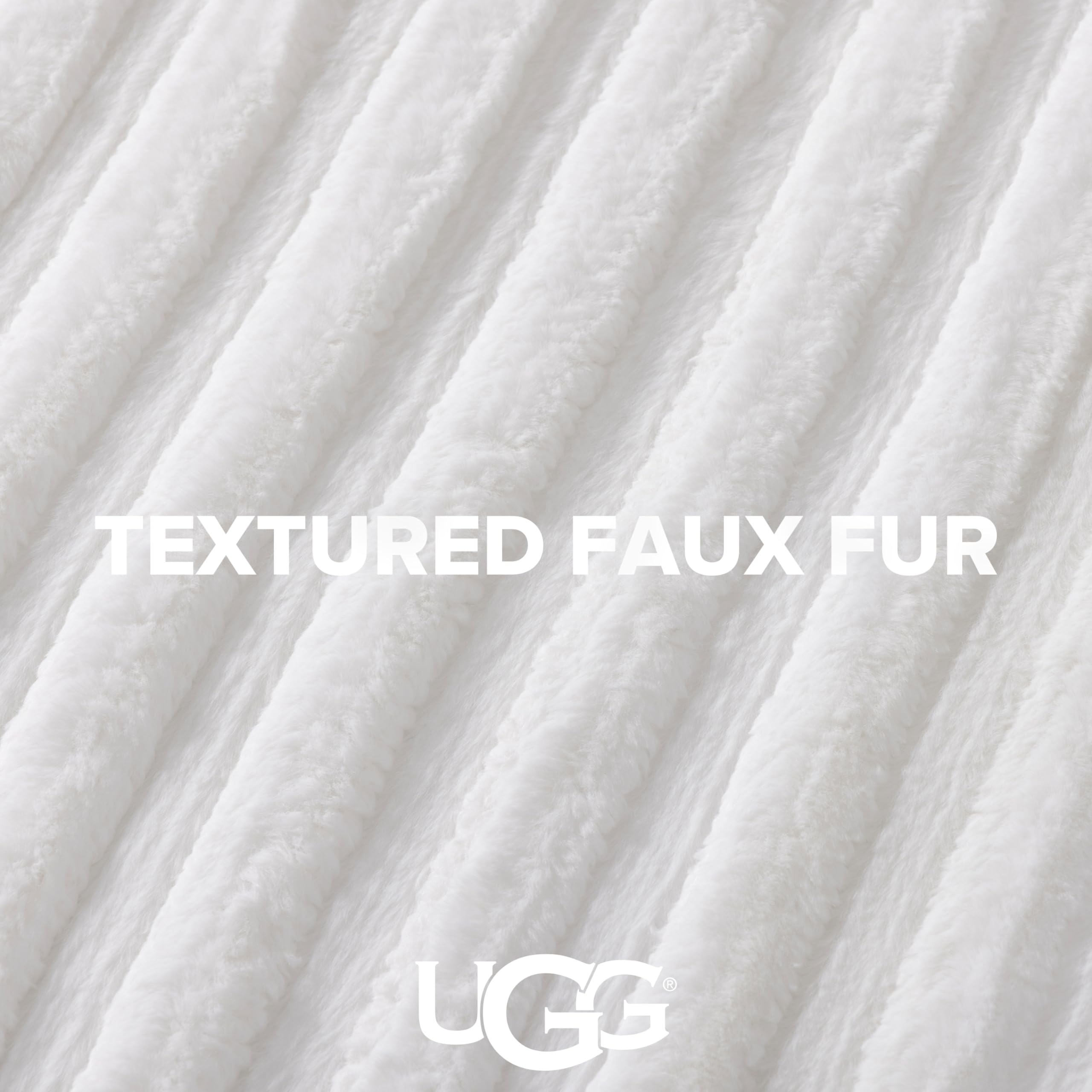 UGG couette installée sur lit, ambiance chambre accueillante