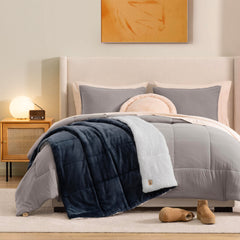 UGG face matelassée avec piqûres en boîte offrant structure décorative