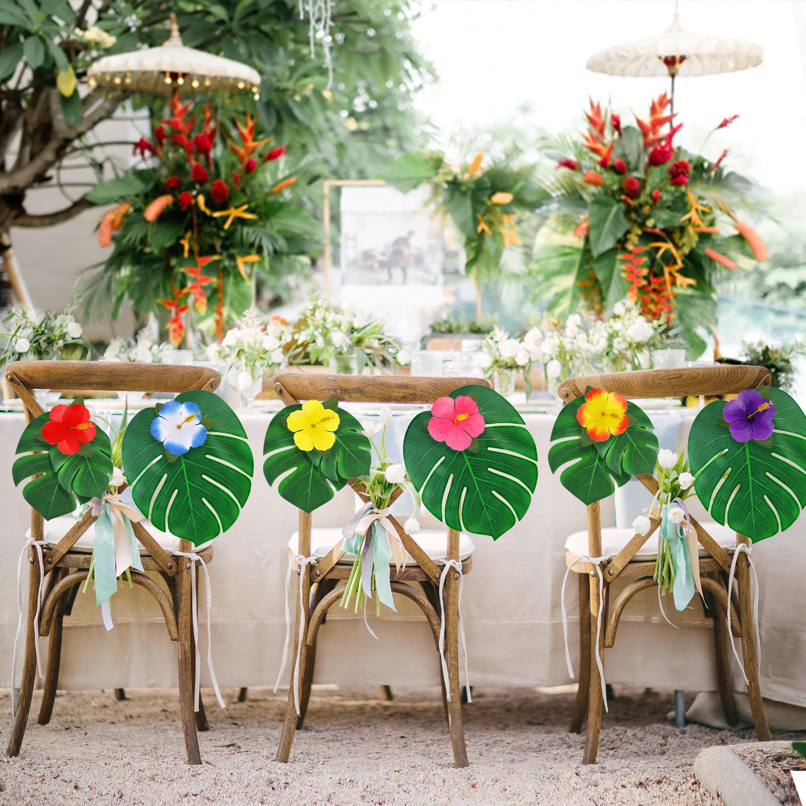 UMIKU décor de table luau installé créant atmosphère tropicale instantanée