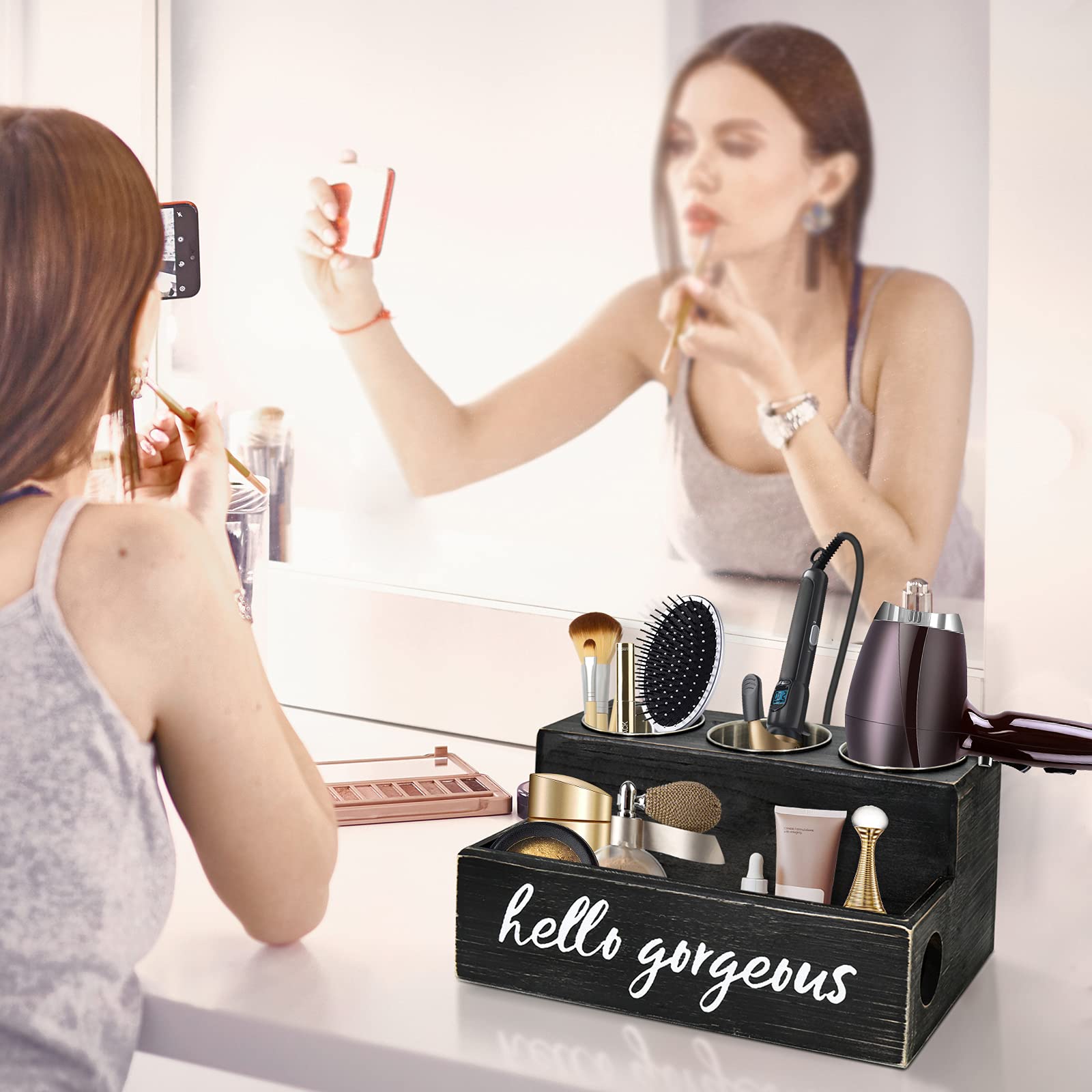 Unistyle détail des gobelets en acier protégeant des appareils chauds
