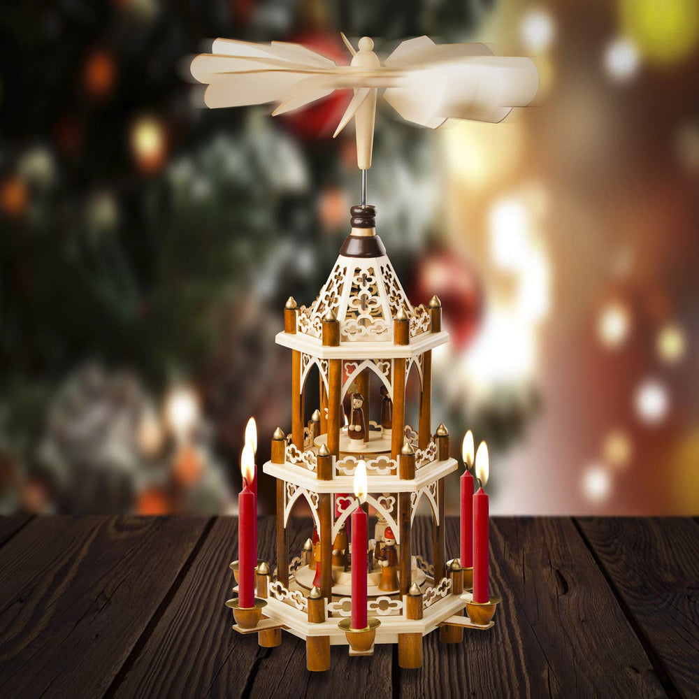 USA SUPREME mise en scène fête sous le sapin montrant l'ambiance chaleureuse