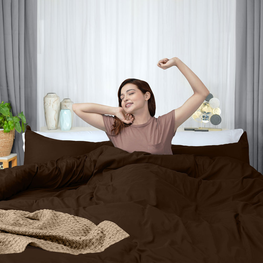 Utopia Bedding comparaison taille avec règle, montre dimensions Queen 90 x 90 pouces
