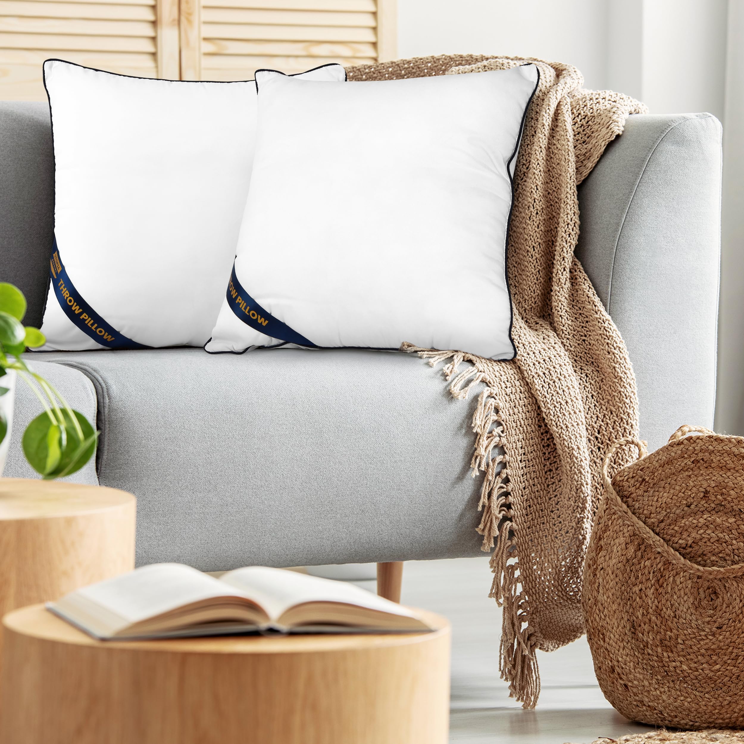 Utopia Bedding coussin dans une voiture offrant soutien et style en déplacement