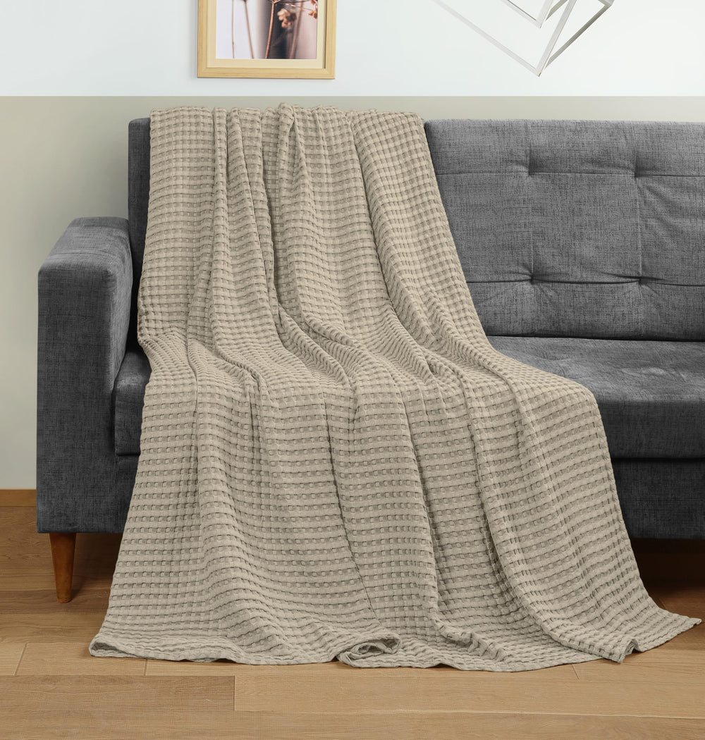 Couverture Utopia Bedding pliée en sortie pique-nique, portable et pratique