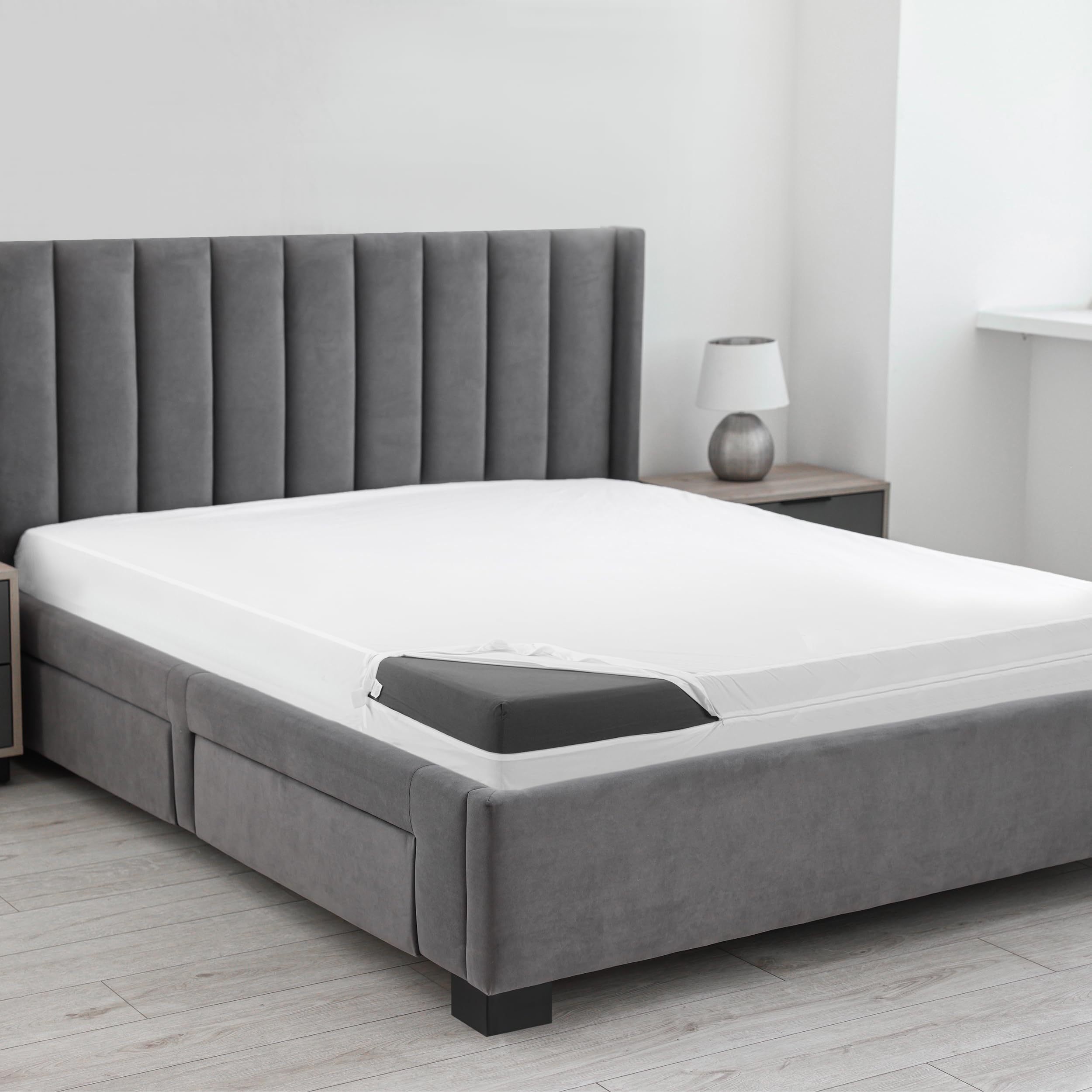 Utopia Bedding mise en scène chambre King style propre et protégé