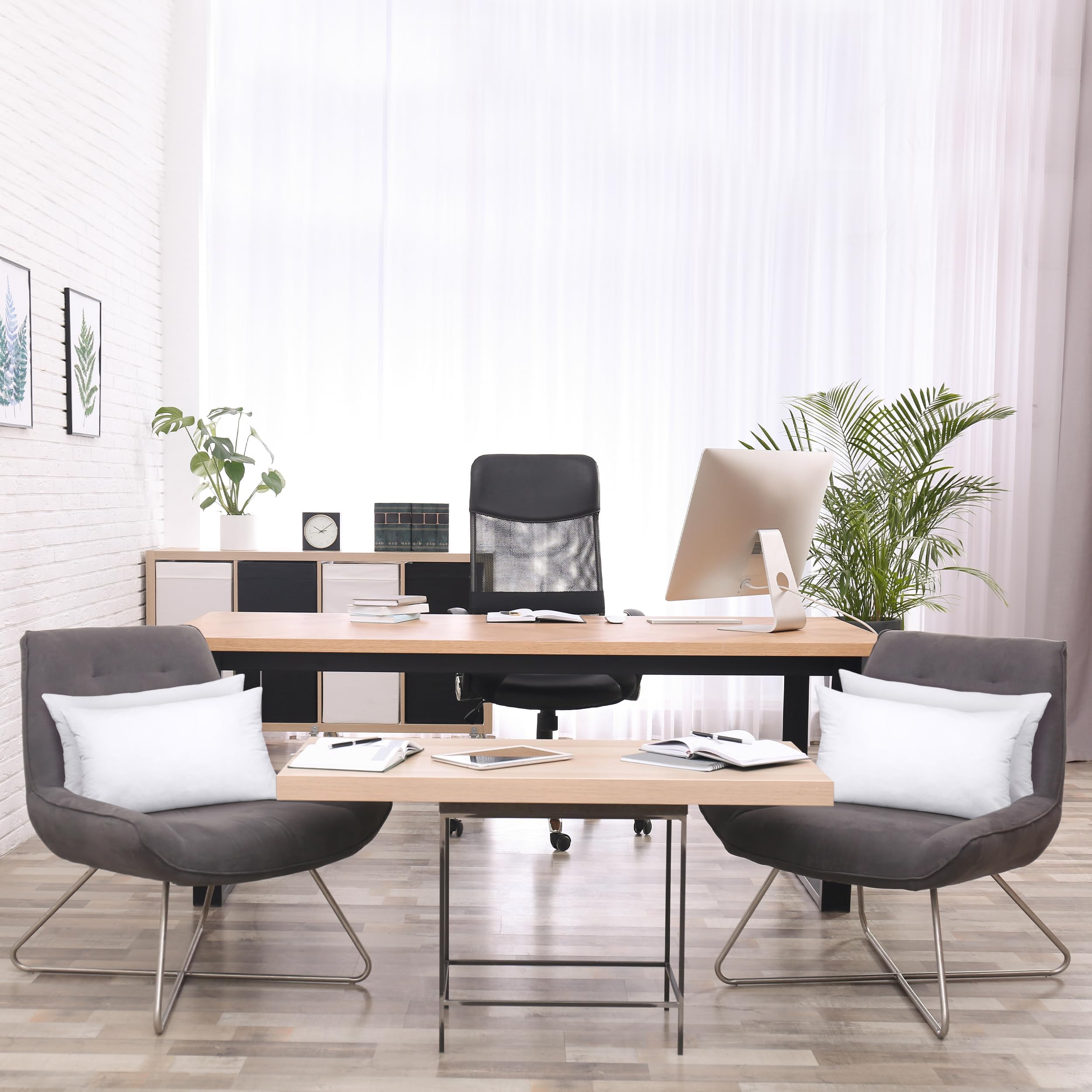 Utopia Bedding coussins décoratifs dans un salon, embellit la décoration