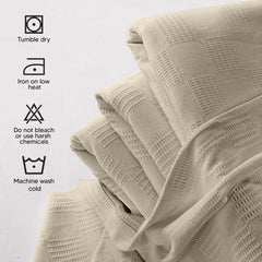 Utopia Bedding couverture drapée sur lit illustrant tombé et esthétique bénéfice polyvalence