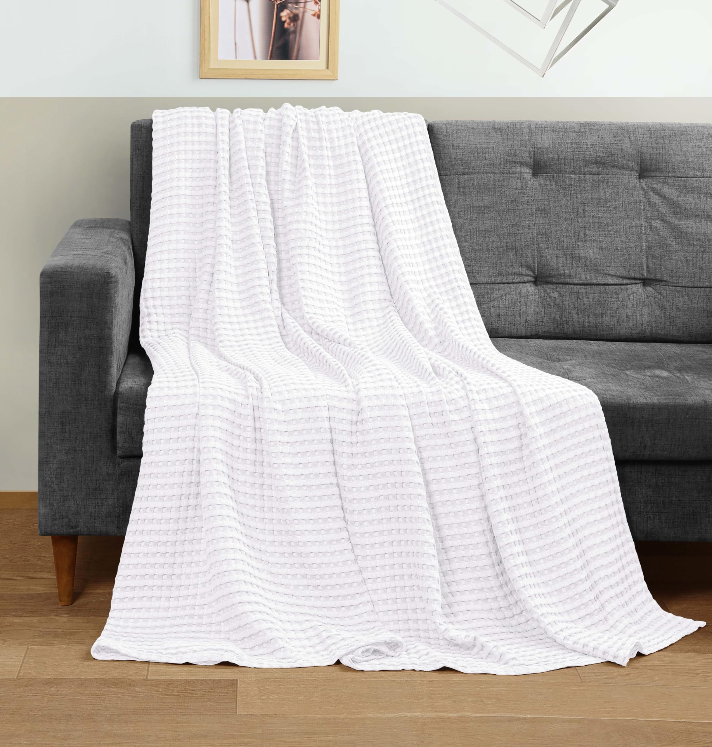 Utopia Bedding couverture posée sur lit Queen illustrant style et surplomb