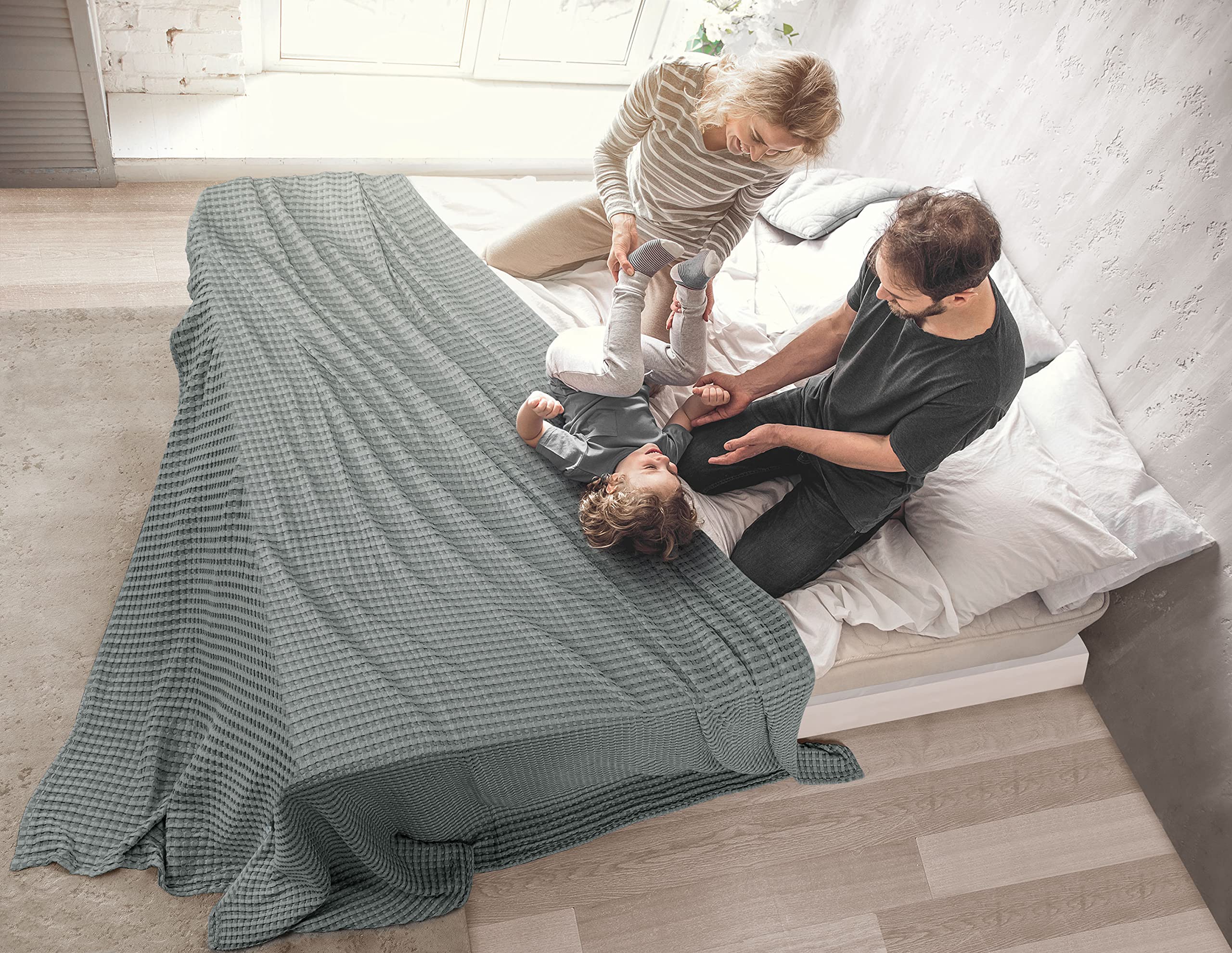 Utopia Bedding plaid utilisé en pique-nique montrant portabilité et confort