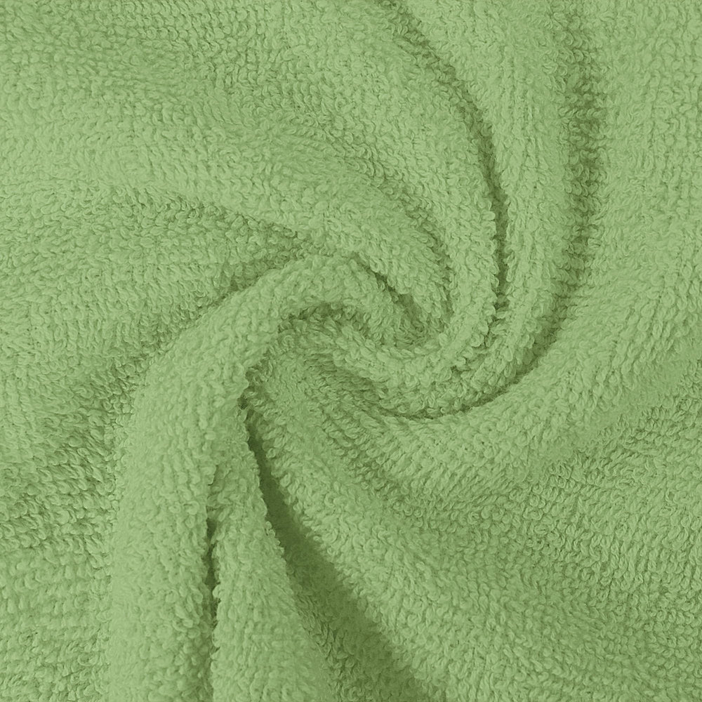 Comparaison taille Utopia Towels 12x12 pouces à côté d'une main, montrant l'échelle