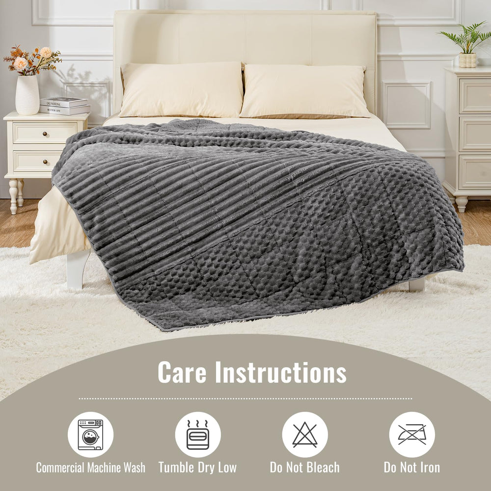 Uttermara détail jacquard 3D montrant motif décoratif et style