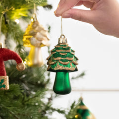 Valery Madelyn comparaison de taille montrant proportions adaptées au sapin