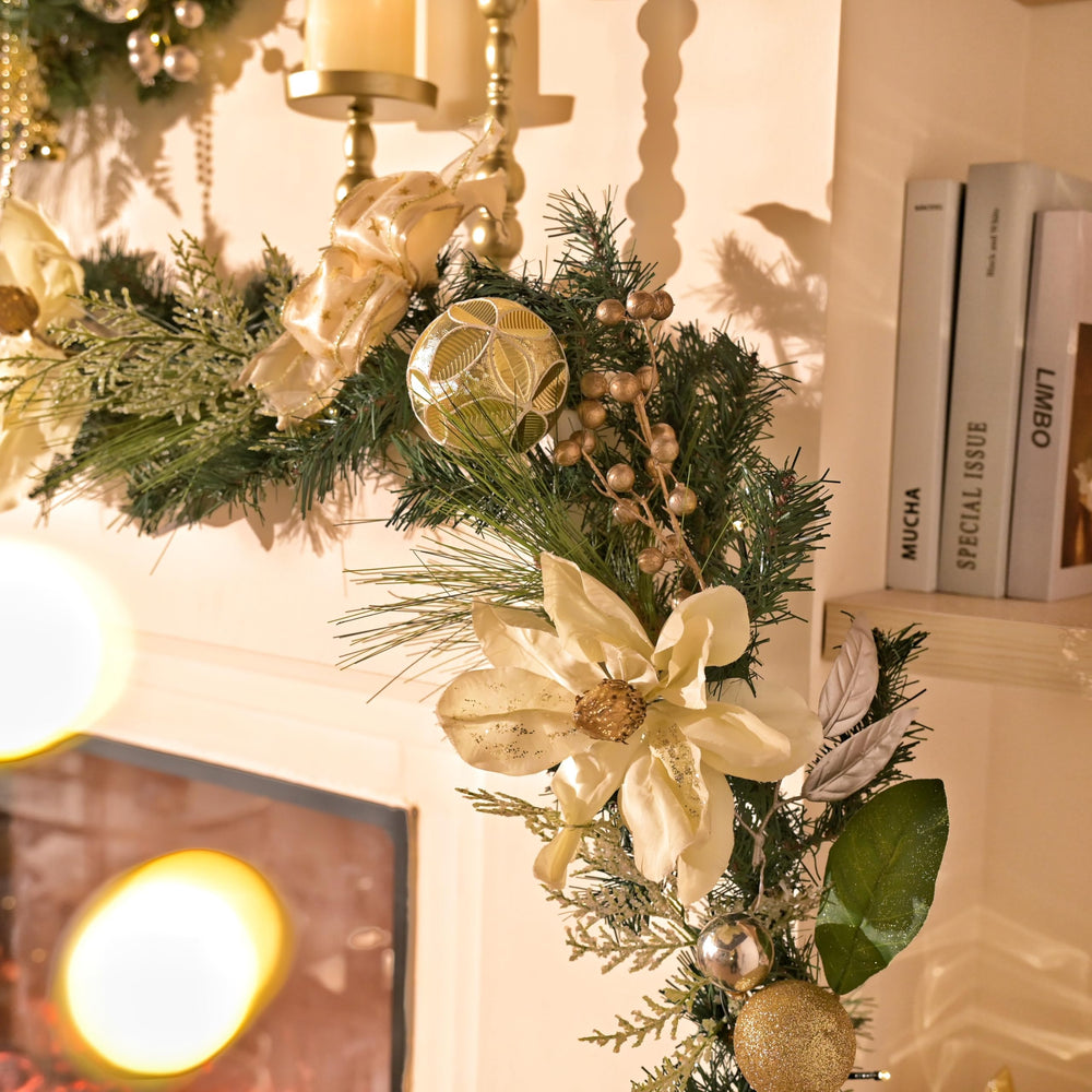 Valery Madelyn gros plan magnolia décoratif ajoutant élégance naturelle