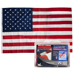 Valley Forge drapeau 4x6 face montrant couleurs vives et tenue