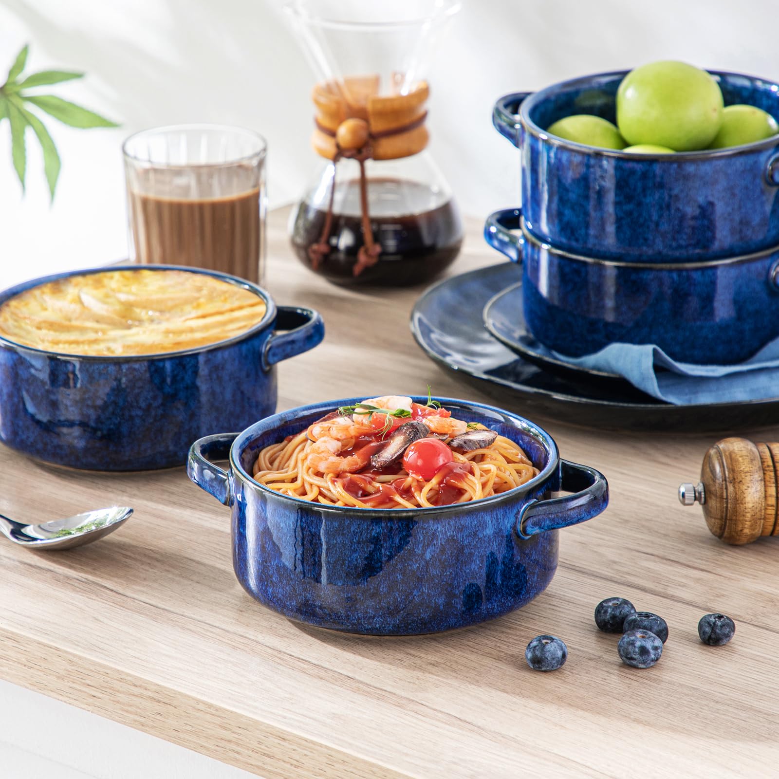 vancasso bol starry scène de table conviviale et esthétique