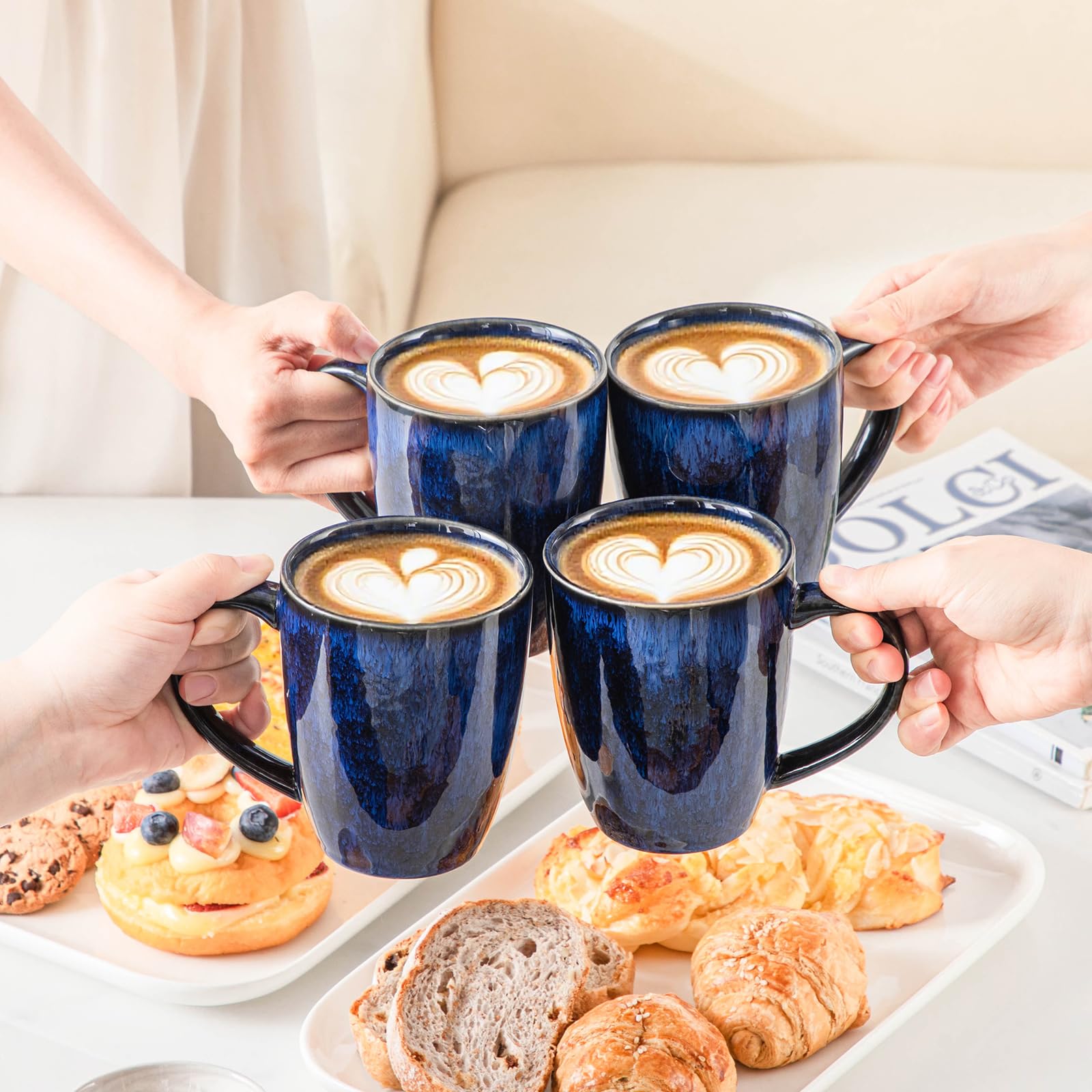 vancasso tasse à côté d'une cuillère pour comparaison taille 470 ml