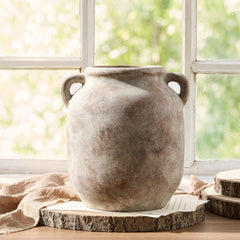 Vanselia vase présenté avec un bouquet frais pour un rendu décoratif naturel