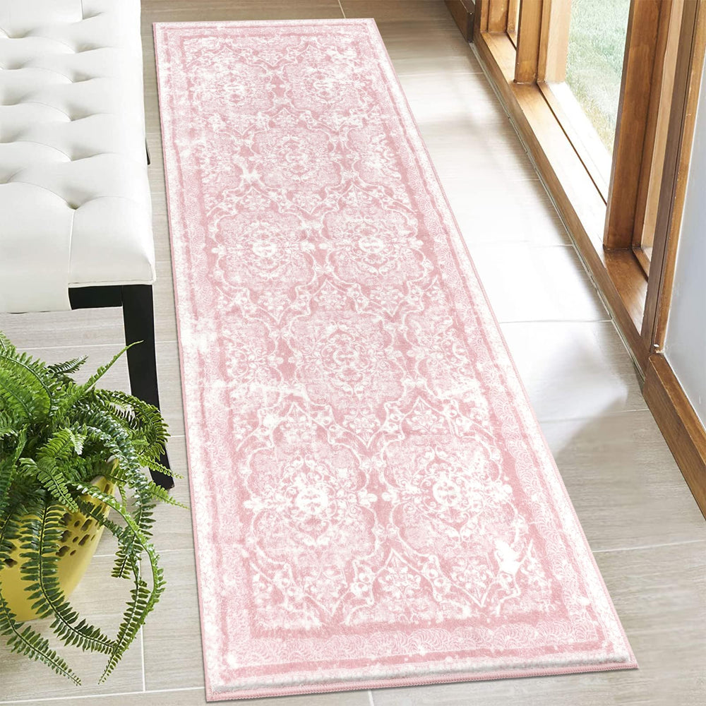 Vaukki tapis face avant rose vintage ajoutant charme et confort immédiat