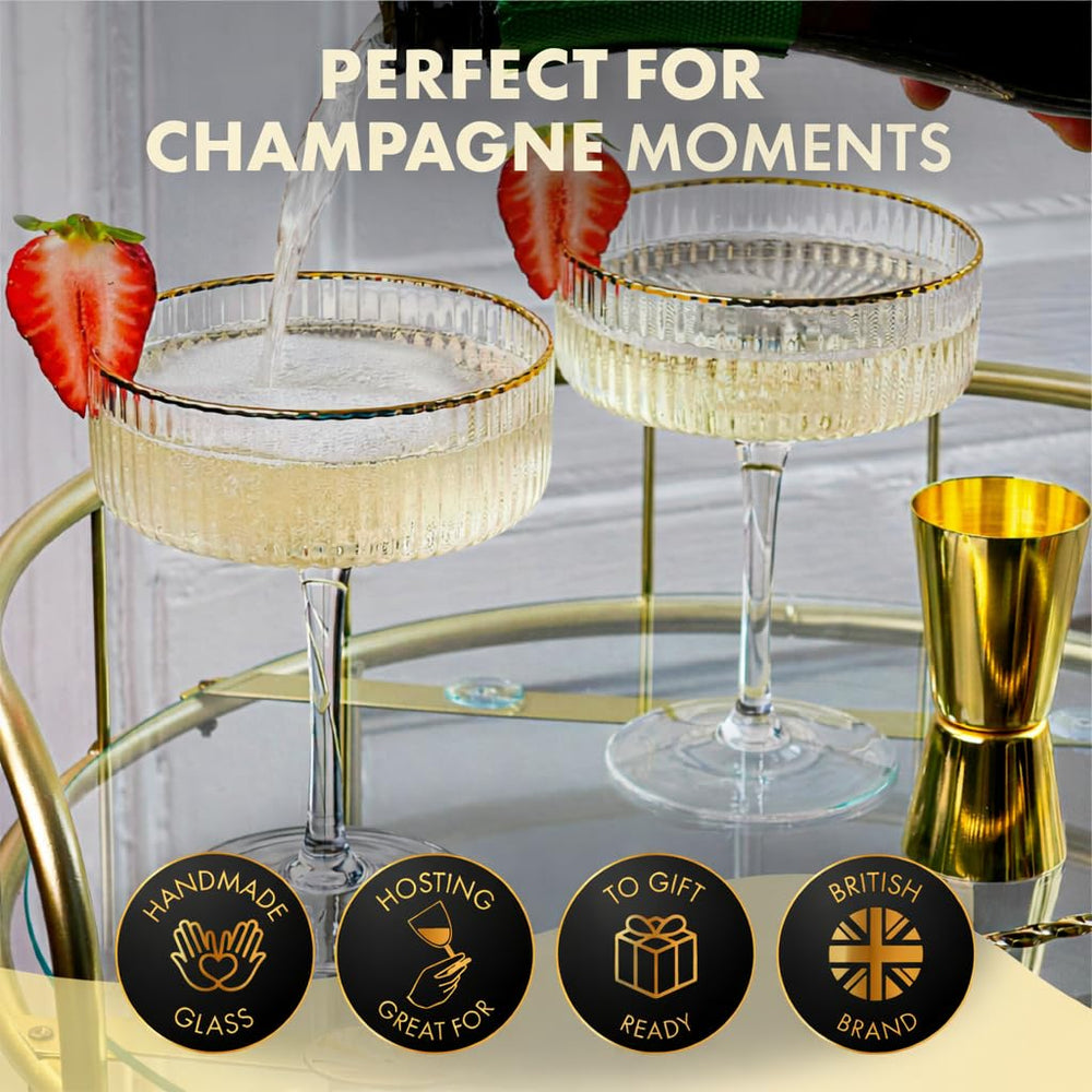 Détail du liseré doré VEMACITY apportant finition luxueuse et festive