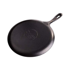 Victoria poêle en usage sur cuisinière gardant chaleur homogène