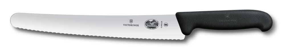Victorinox Fibrox face avant du couteau montrant la lame et le manche, tenue professionnelle