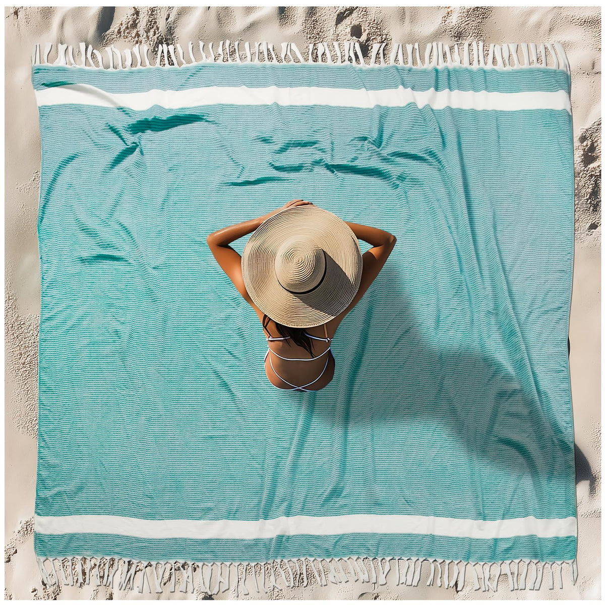 Vikumond vue avant de la serviette teal montrant la taille et le design pratique