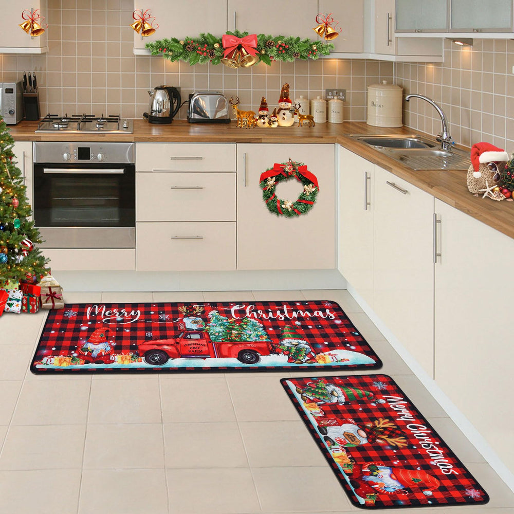 Voanos tapis intégré à une cuisine décorée pour une atmosphère de Noël