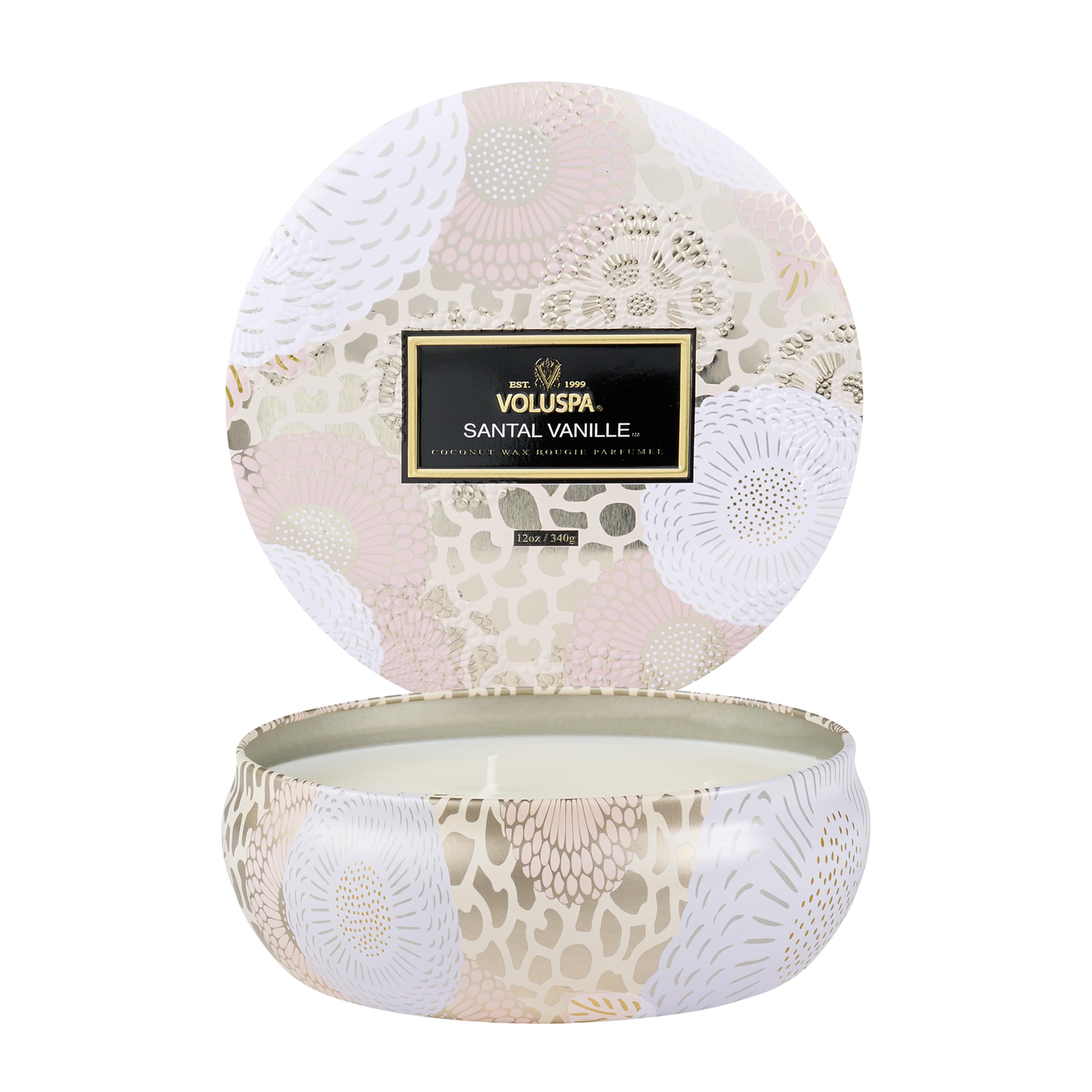 Voluspa santal vanille boîte devant montrant design et élégance pour déco